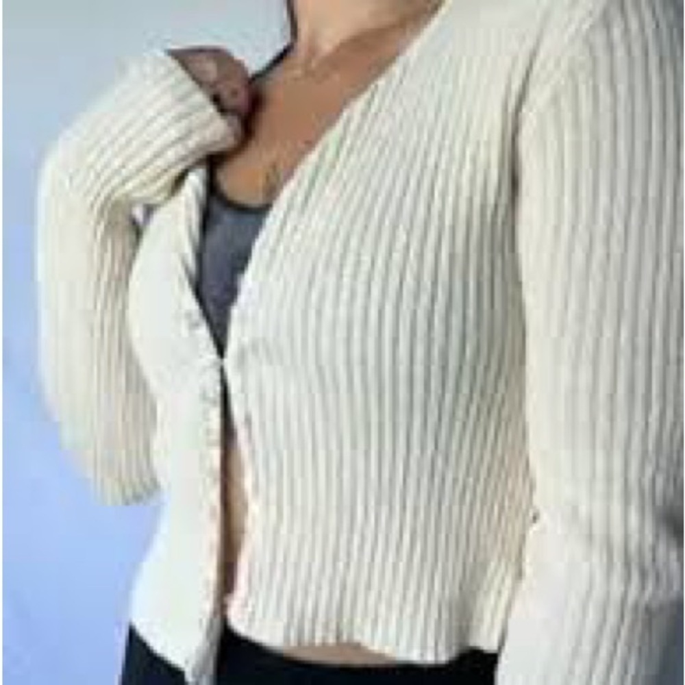Kimchi blue urban outfitters oatmeal crop cardigan size small